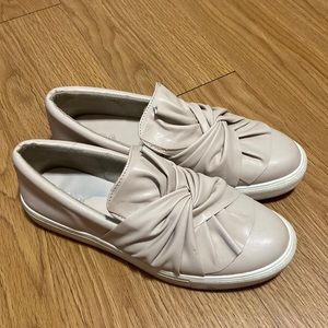 Size 11 blush pink MIA Zoe style shoe